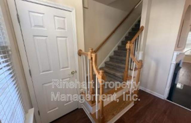2413 Woodridge Drive Gallery 2