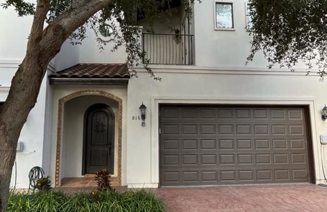 816 S 5th St - 816 South 5th Street, McAllen, TX 78501