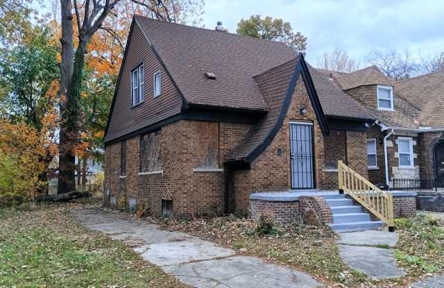 Charming 3 bedroom/1.5 bath Brick Home - Now Available! photos photos