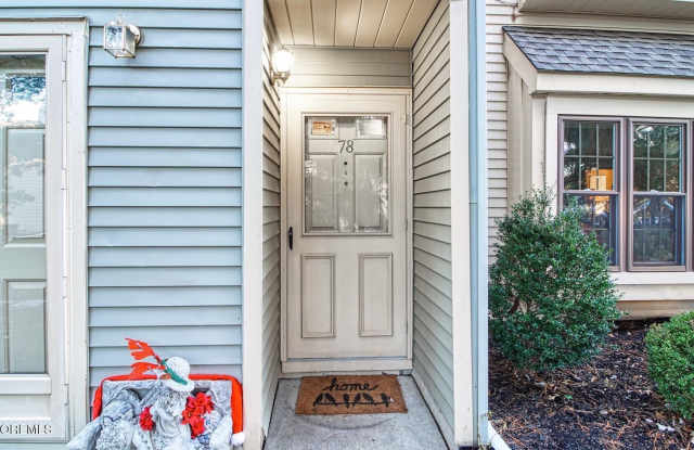 78 Wyndham Place unit: 129 photos photos