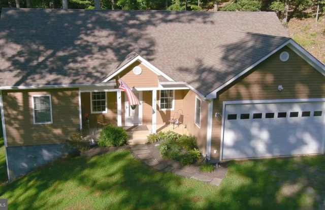 4523 HIGHPOINT Lane Gallery 1