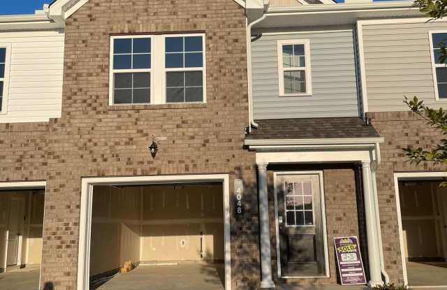 4048 Grand Reserve Lane - 4048 Grand Reserve Lane, East Highland Park, VA 23222