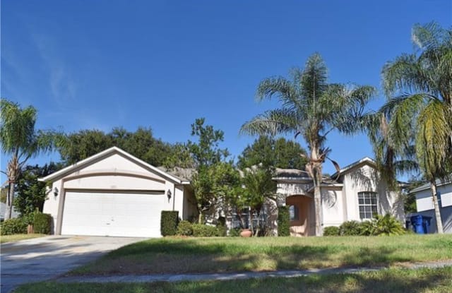 620 Park Valley Cir - 620 Park Valley Circle, Minneola, FL 34715