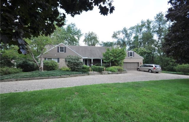 525 North Hametown Rd - 525 North Hametown Road, Montrose-Ghent, OH 44333