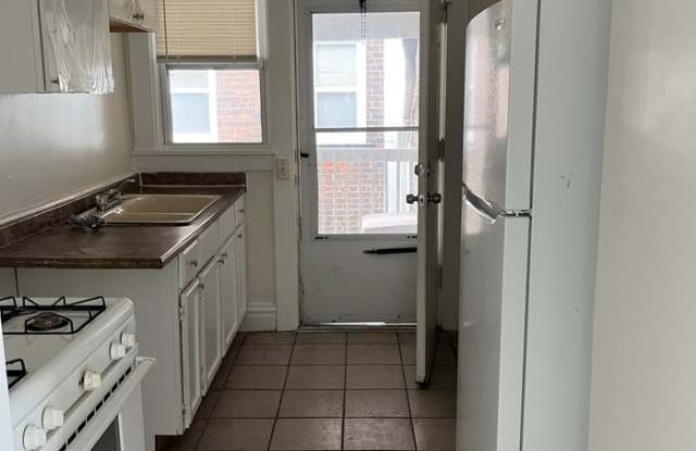 8904 Madison Avenue photos photos