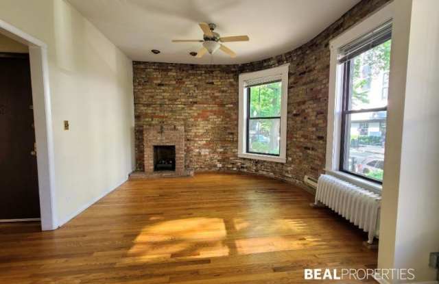 1220 N Dearborn photos photos