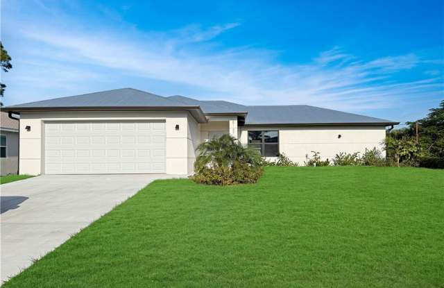 8157 Albatross Road photos photos