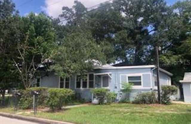 1 Bedroom / 1 Bath in Sanford Available Now! Gallery 3