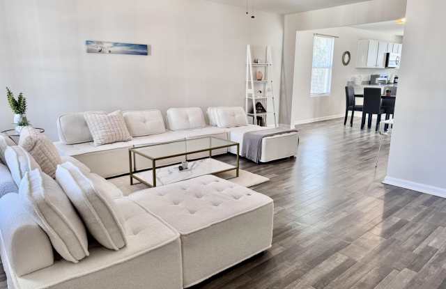 23 Island Breeze Lane Gallery 2