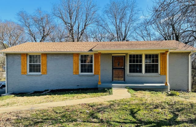 222 Blue Ridge Dr - 222 Blue Ridge Drive, Green Hill, TN 37138