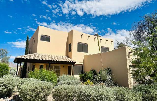 Beautiful Santa Fe Home on Large Corner Lot! photos photos