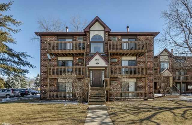 431 Berkshire Drive unit: 32 photos photos