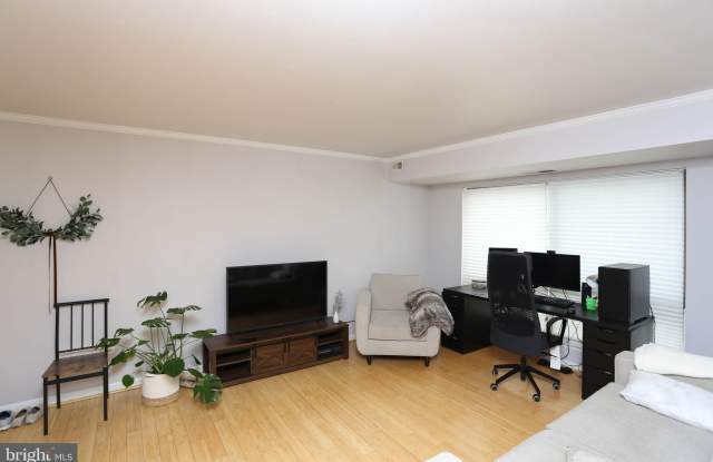 8877 TAMEBIRD COURT Gallery 4