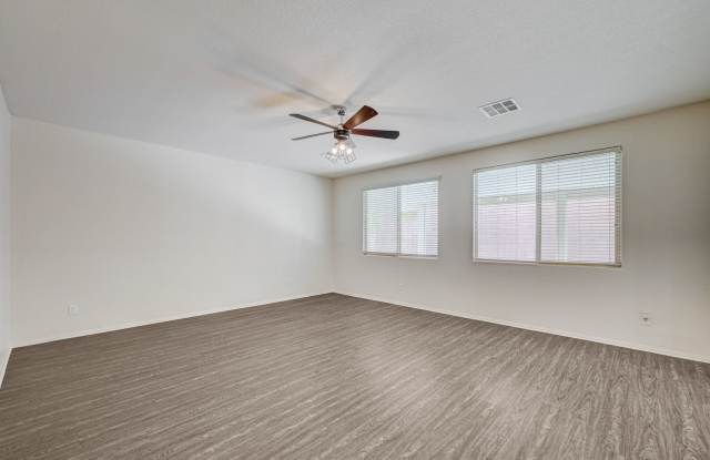 6637 Cliff Shore Court, North Las Vegas, NV 89084 Gallery 4