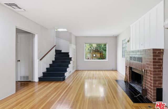 820 Crestmoore Pl Gallery 4
