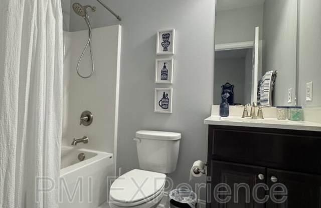 1001 Rye Dr Gallery 3
