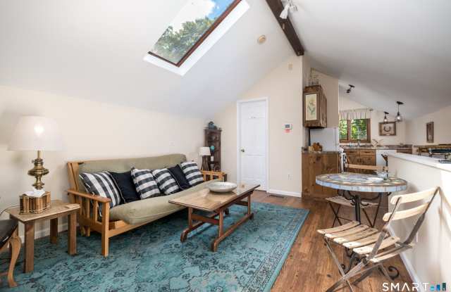 53 Huckleberry Hill Road Gallery 4
