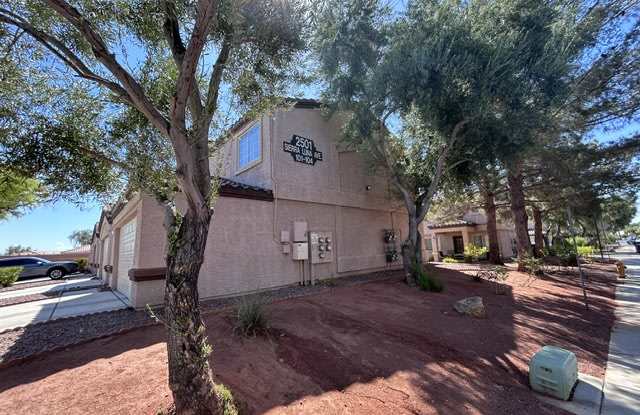 2501 Sierra Luna Avenue - 102 Gallery 1