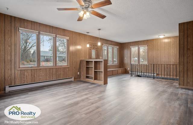 4 Bedroom Home **50% off January or February's Rent with a January or February 2026 Move In** photos photos