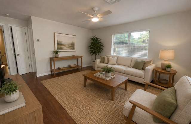3 BED/1 BATH, AVAILABLE NOW! photos photos