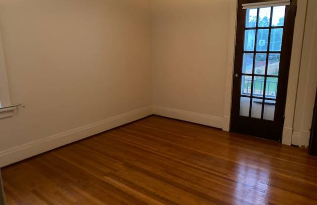 79 Washington Avenue Gallery 2