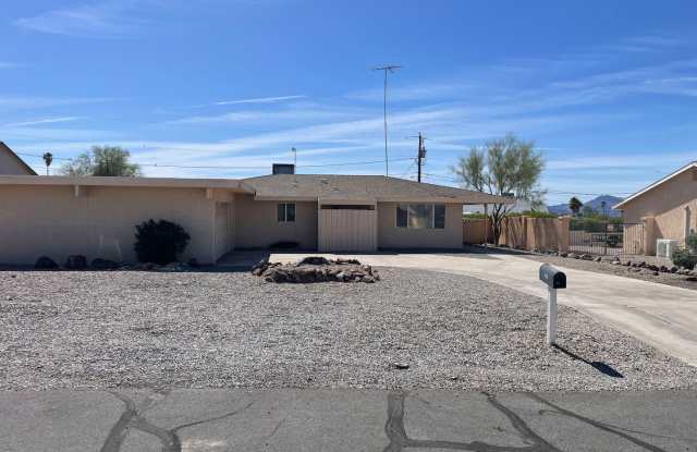 Move in ready! Owner offering move in special price-CALL FOR INFO. photos photos