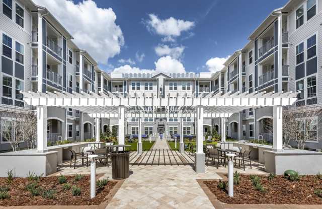 Magnolia Square photos photos Magnolia Square photos photos