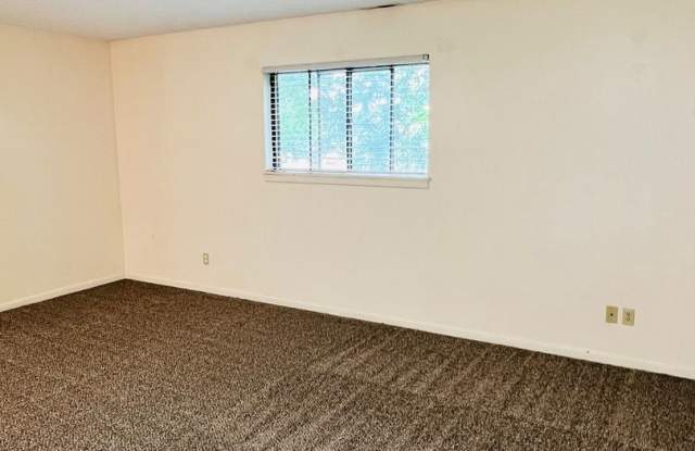 Upper Level Unit Gallery 4