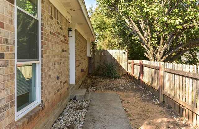 1803 Oak Tree Drive Gallery 3