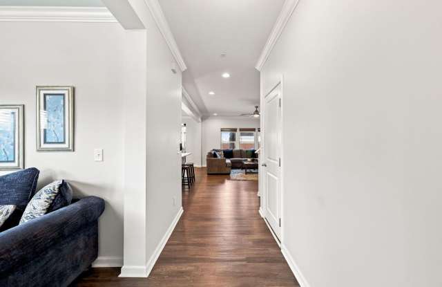Desirable 5br 3ba Home in Raleigh! Availabe November 15! Gallery 3