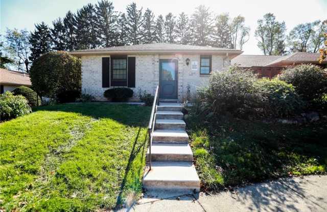 2926 Whitemarsh Place Gallery 2