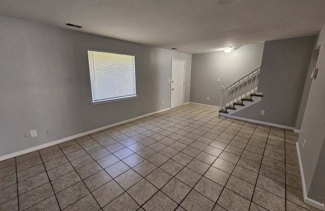 6314 Commons Drive Gallery 4