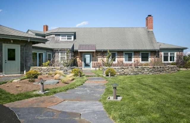 310 Indian Avenue photos photos