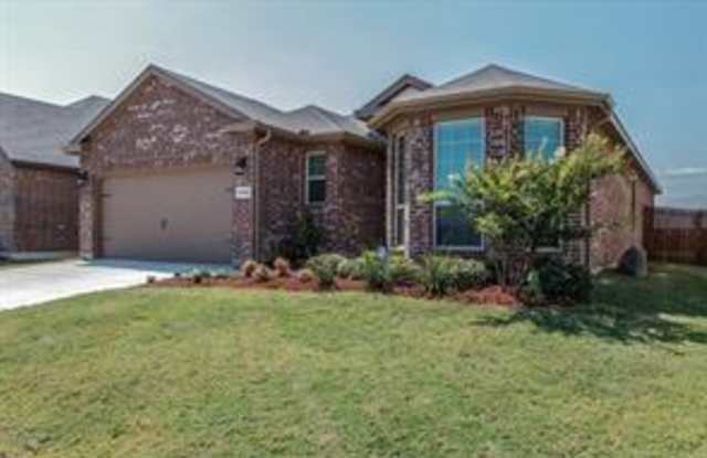 4704 Shagbark Drive - 4704 Shagbark Dr, Denton, TX 76226