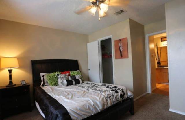 3232 Timber View Dr Gallery 1