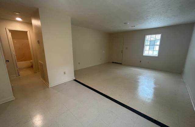 20 Tina Dr. Gallery 2
