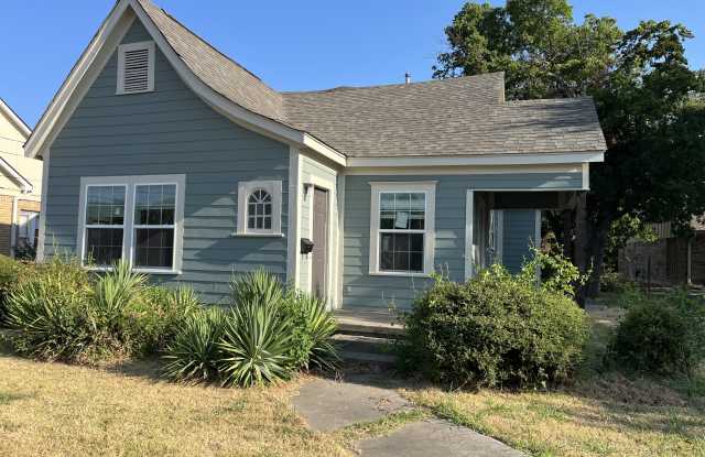 1512 Live Oak photos photos