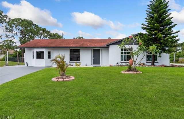 4700 3rd Street W photos photos