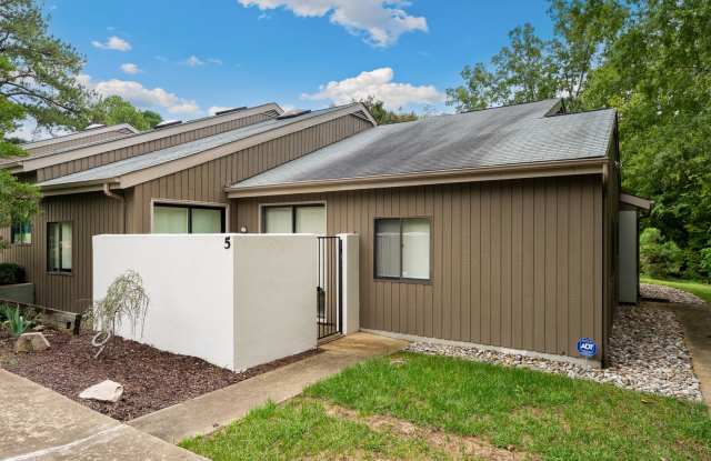 Beautifully Remolded 3 Bedroom + 2 Full Bath Home! photos photos