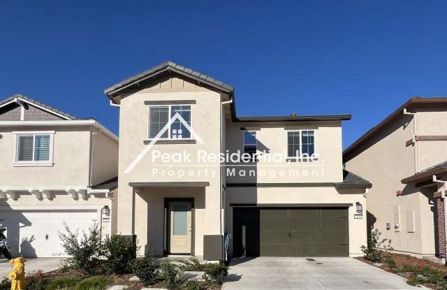 Updated Lincoln 4bd/2.5ba House With 2 Car Garage! photos photos