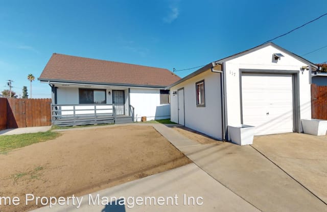 117 South St - 117 South Street, Manteca, CA 95337