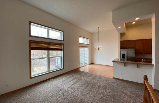 15435 Foster Drive Gallery 3