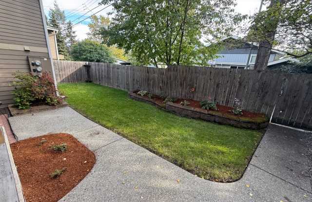 Charming Downtown Anchorage 2-Bedroom Home Gallery 1