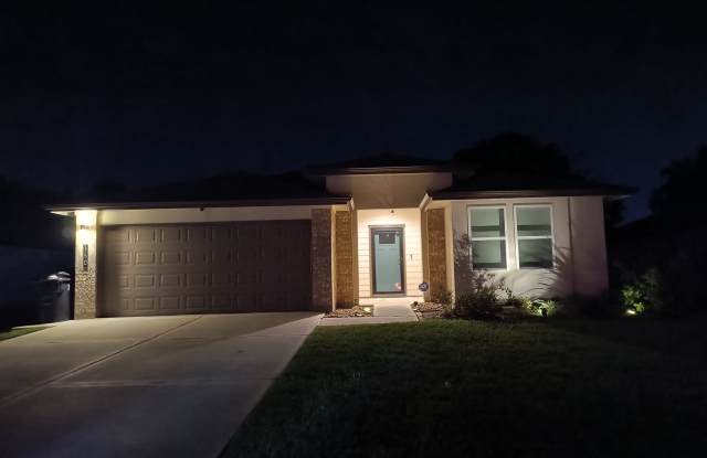 350 Silverbridge Court Gallery 2