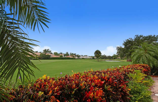 528 Les Jardin Drive Gallery 2