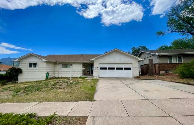 Furnished 3 bedroom/2bath close to Garden of the Gods photos photos