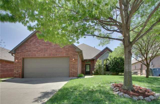 Fantastic 3 Bedrooms + Study Home in Prairie Village at Coffee Creek- Edmond Schools- Storm Shelter photos photos