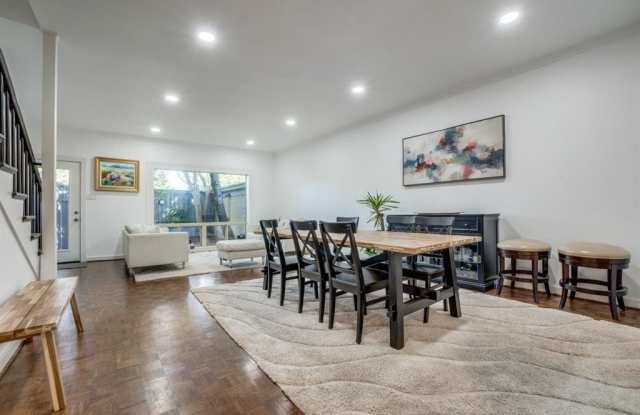 7430 W Northwest Highway - 7430 West Northwest Highway, Dallas, TX 75225