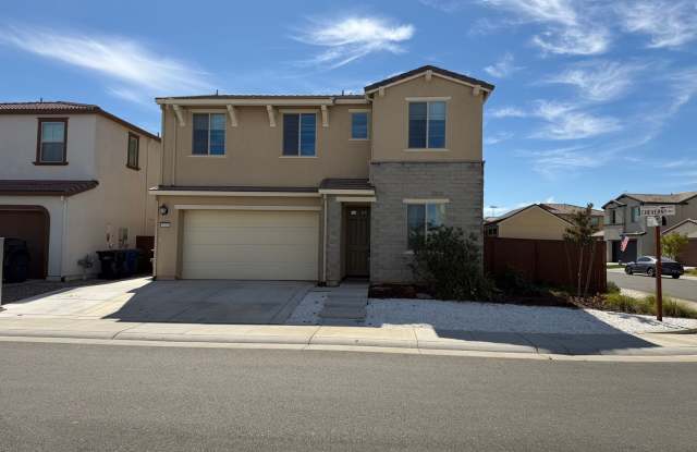 Clean 4 Bedroom 3 Bathroom 2018 sqft. Home for Lease in Elk Grove. photos photos