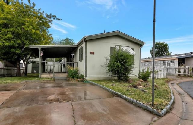 8370 Garfield Cir - 8370 Garfield Circle, Welby, CO 80229